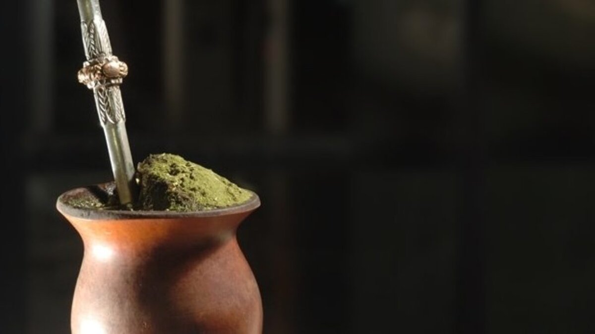 EFEITO GASTRO-CÓLICO DO CHIMARRÃO